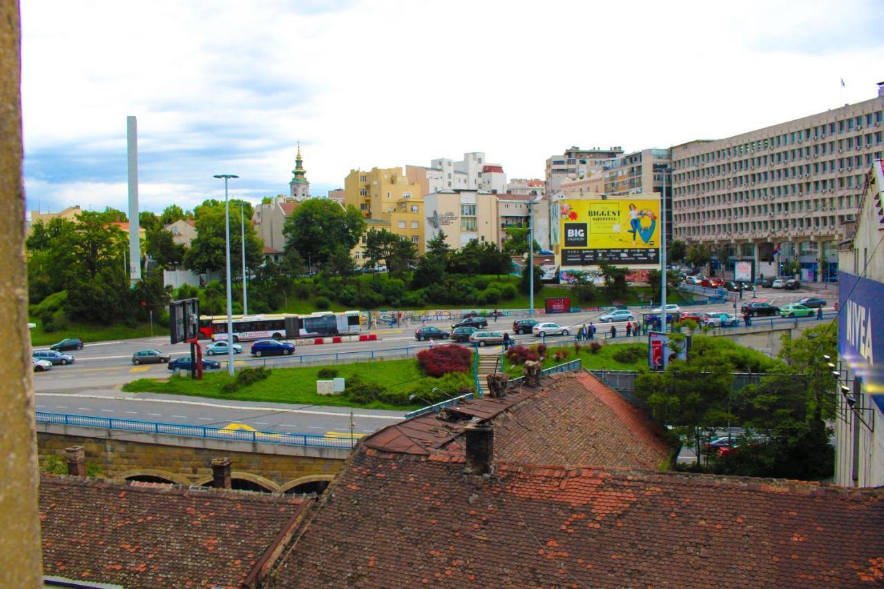 Comfortable Apartment In City Hub Belgrado Buitenkant foto