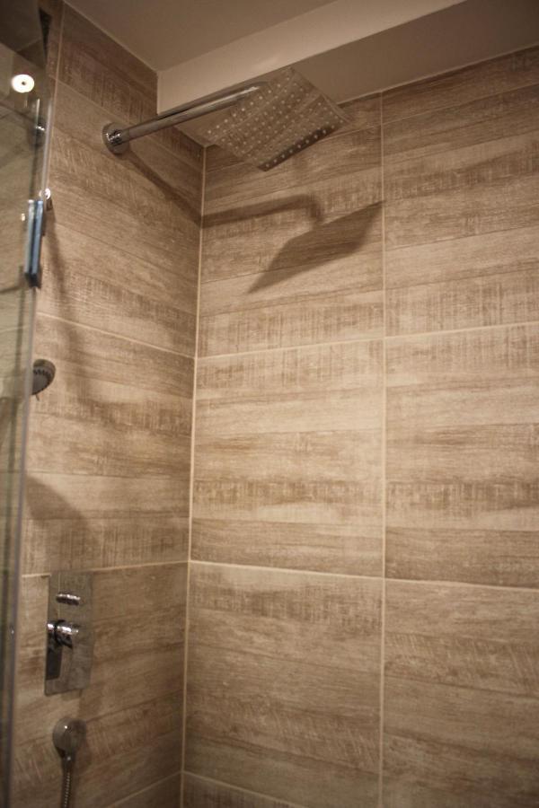 Comfortable Apartment In City Hub Belgrado Buitenkant foto